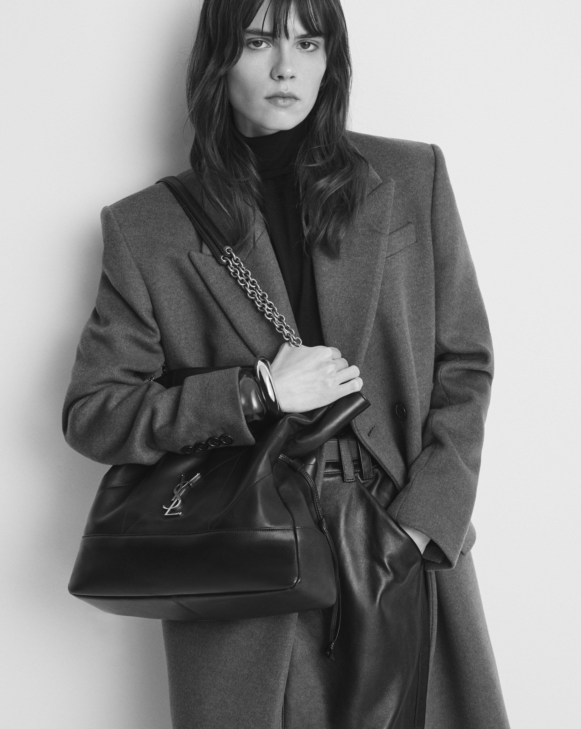 JAMIE SHOPPING in suede