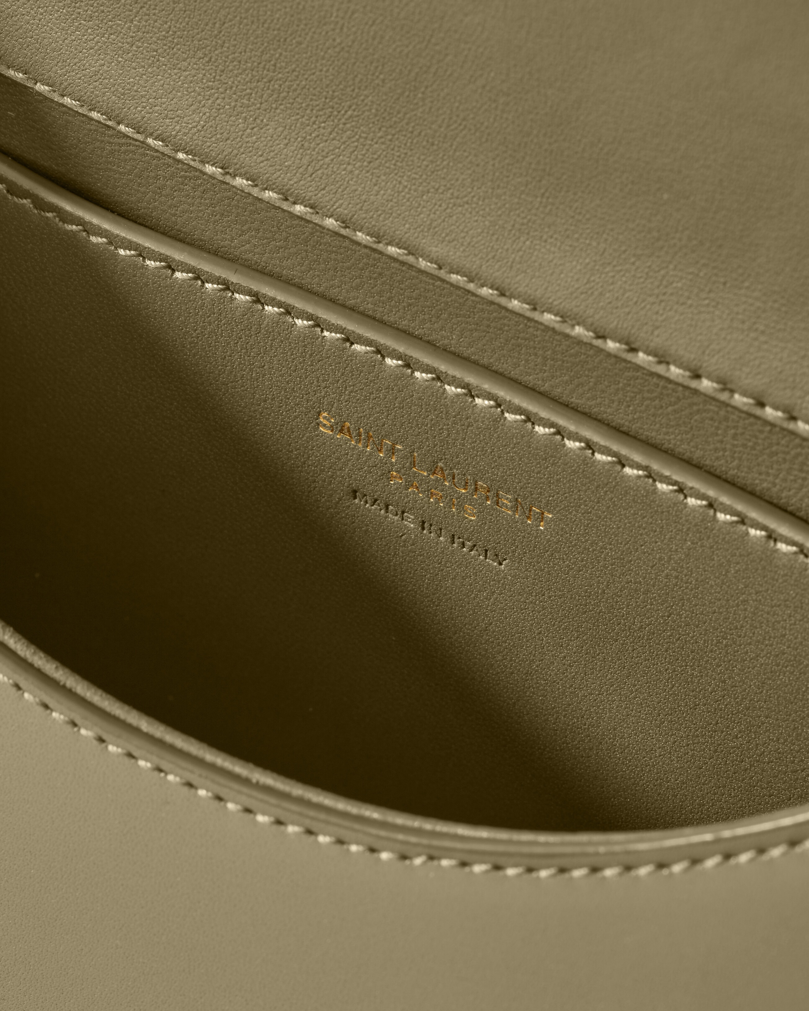 VOLTAIRE top handle in BOX SAINT LAURENT