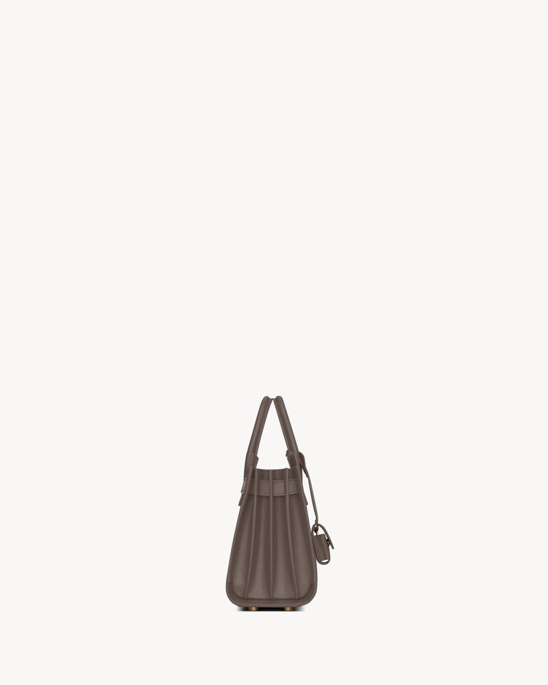 SAC DE JOUR in smooth leather – nano