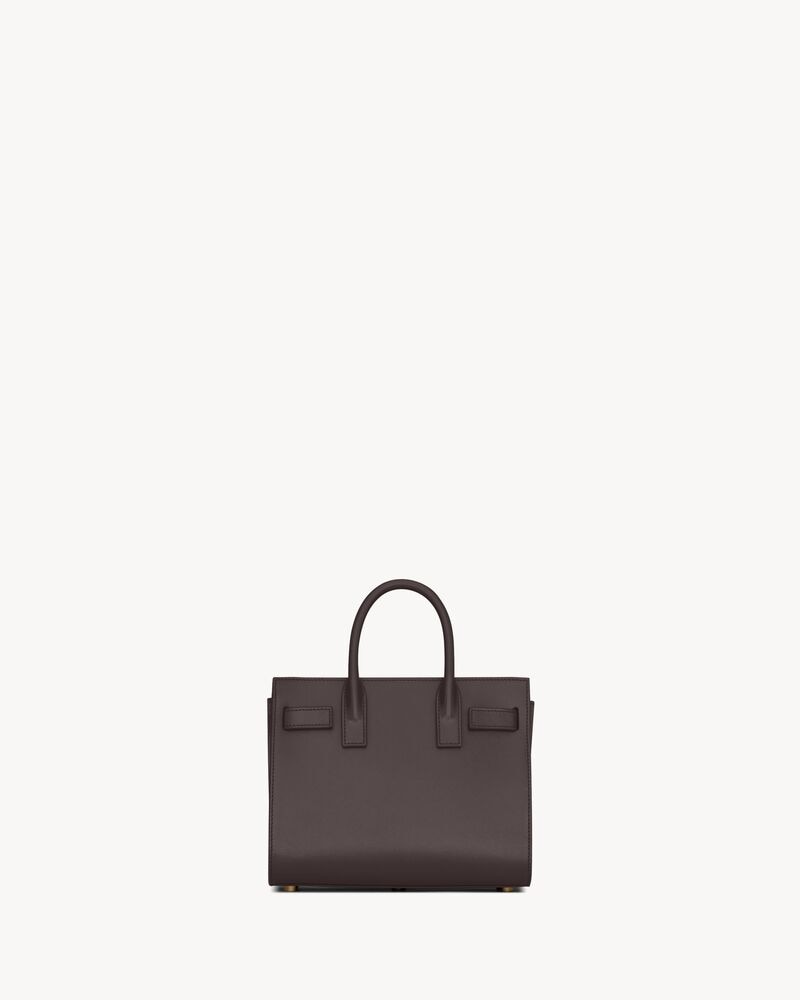 SAC DE JOUR in smooth leather – nano