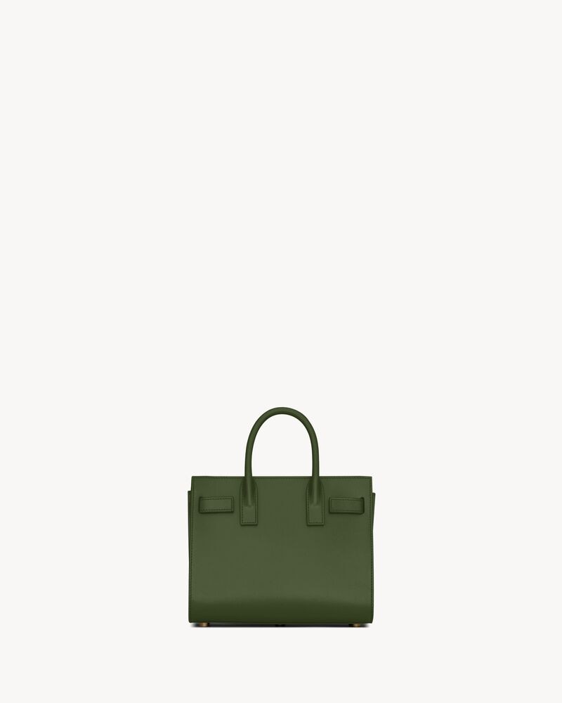 SAC DE JOUR in smooth leather – nano