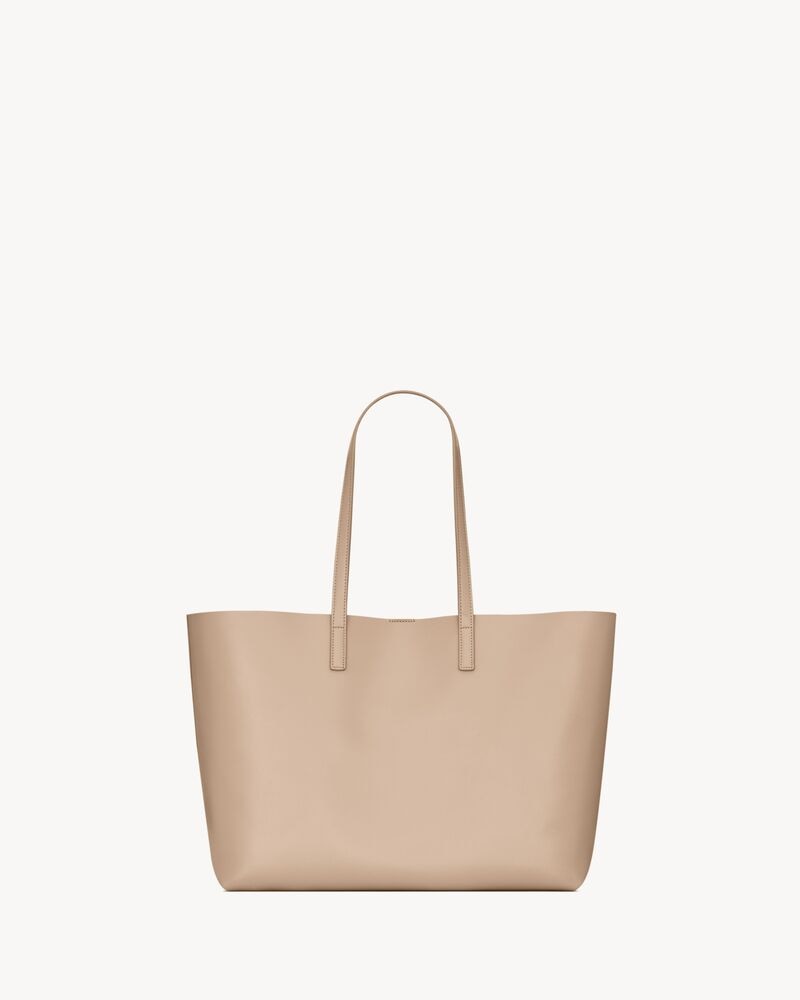 Shopping Saint Laurent in leather