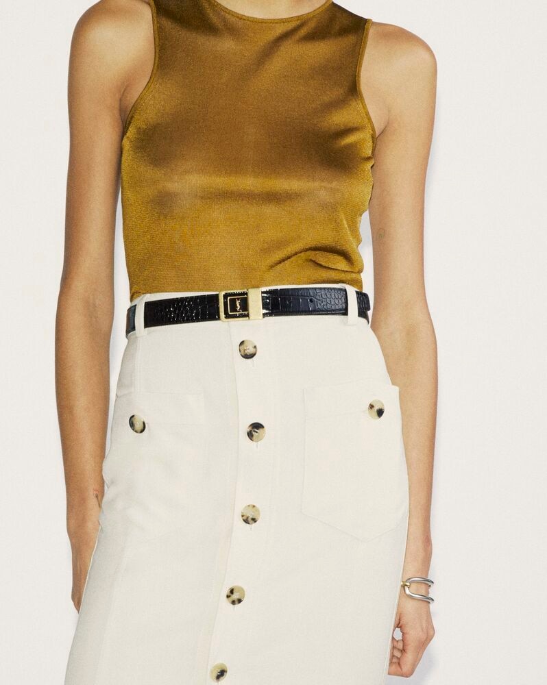 LA 66 buckle belt in crocodile-embossed leather