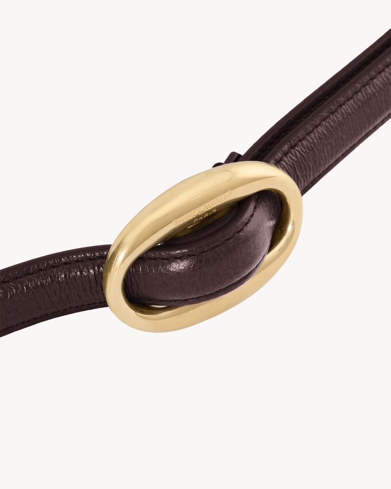oval buckle thin belt in smooth leather
