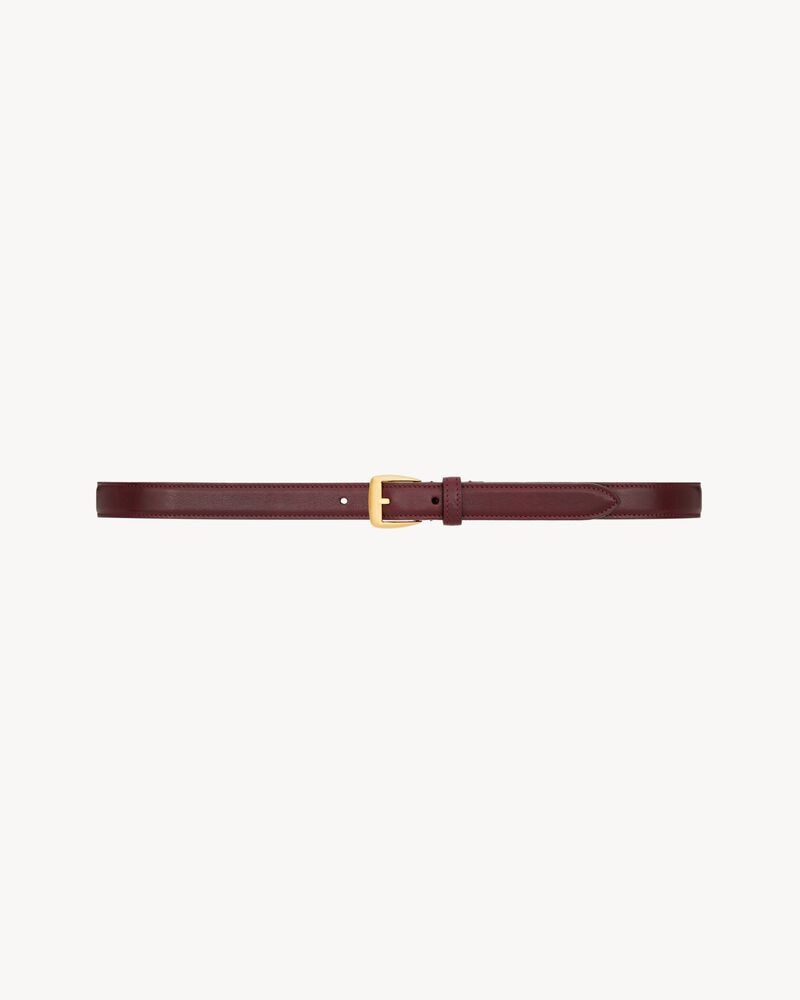 trapezoid thin belt in grained leather
