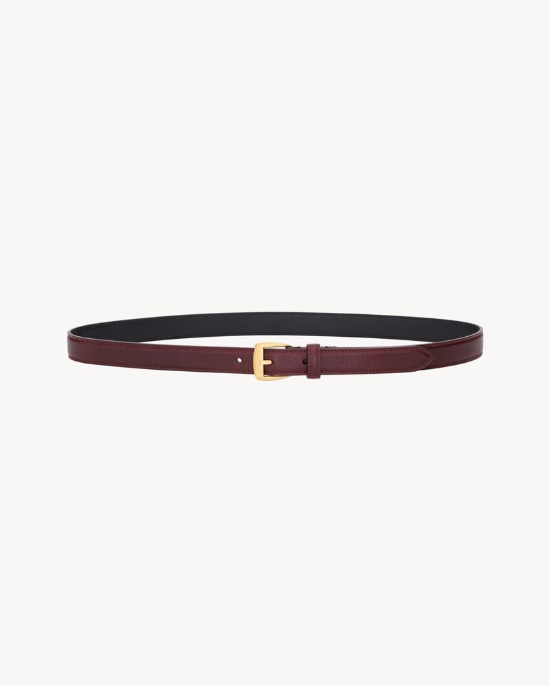 trapezoid thin belt in grained leather