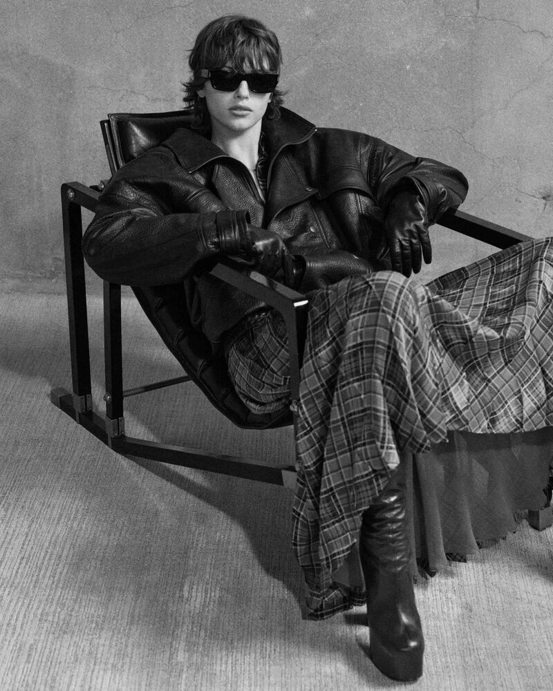 Looks > Women Fall 25 > Look 5