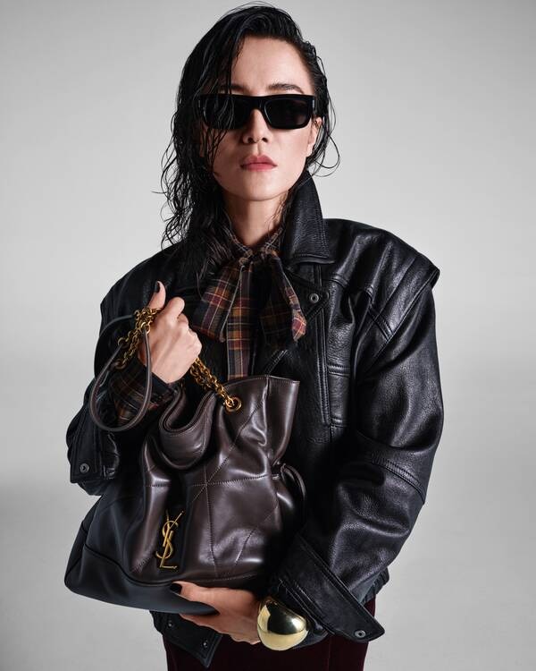 Women Campaign > Fall/Winter 25 > Double 1 > Visual 1